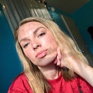 Meet your Posher, Lillian